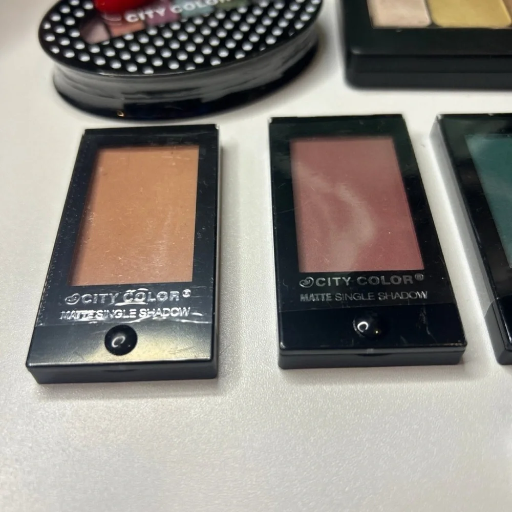 City Color and e.l.f. Eyeshadow Set